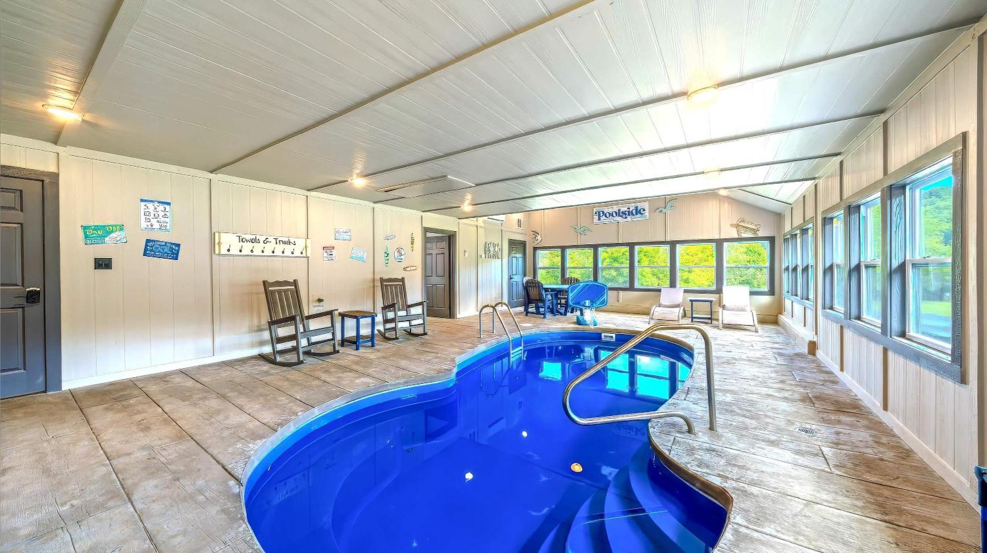 Poolside At Autumn Woods - Pool, Theater, Fireplace, Firepit, Arcade Sevierville Exterior photo